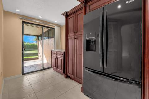 942 SW 113th Terrace, Pembroke Pines FL - photo 8 of 55