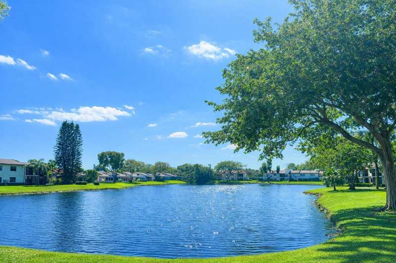 3 bedroom Condominium at 21851 Arriba Real #L, Glades Of Boca Lago Condo, Boca Raton — photo 1