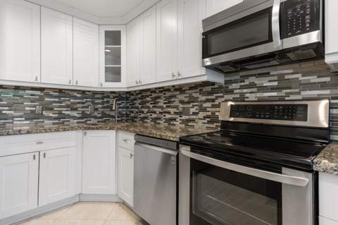 21851 Arriba Real #L, Boca Raton FL - photo 23 of 63