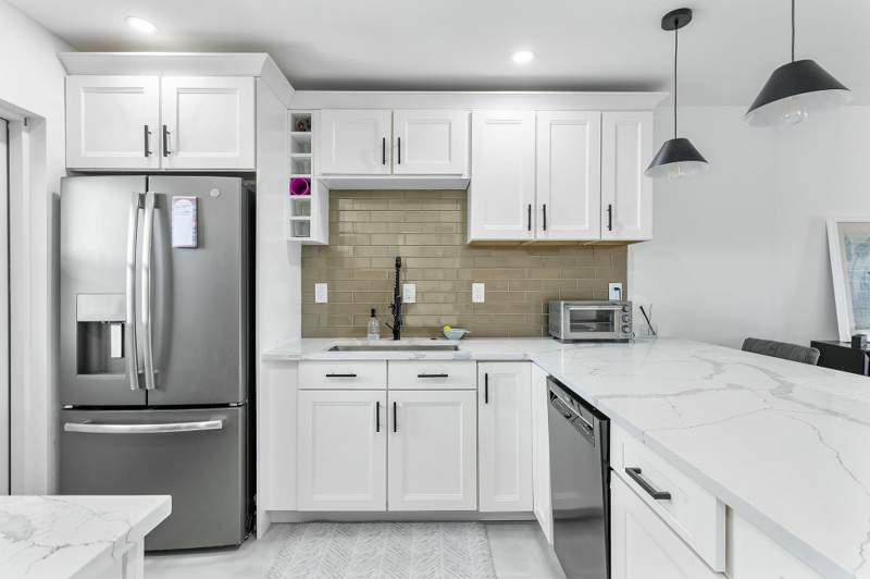 2 bedroom Condominium at 330 N Federal Highway #211, River House Terrace Condo, Deerfield Beach — photo 3