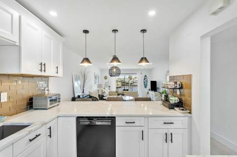 330 N Federal Highway #211, Deerfield Beach FL - photo 10 of 29