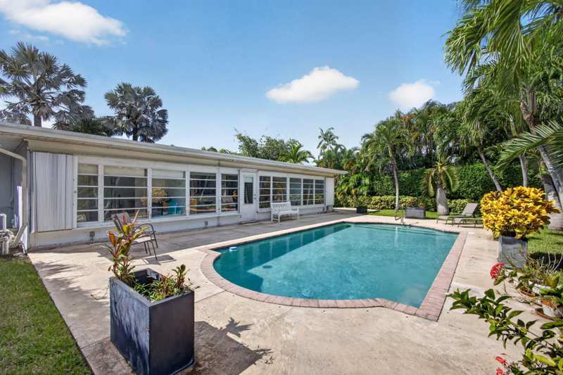 4 bedroom Single Family Residence at 128 Vassar Drive, College Park Add 3, Lake Worth Beach — photo 1
