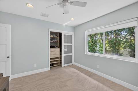 128 Vassar Drive, Lake Worth Beach FL - photo 14 of 77