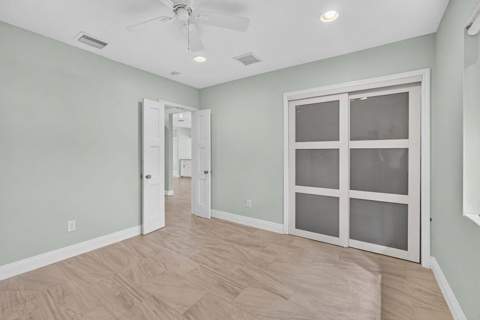 128 Vassar Drive, Lake Worth Beach FL - photo 15 of 77