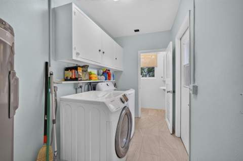 128 Vassar Drive, Lake Worth Beach FL - photo 24 of 77