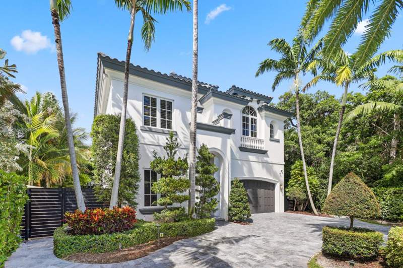 5 bedroom Single Family Residence at 755 W Fern Drive, Por La Mar, Boca Raton — photo 3