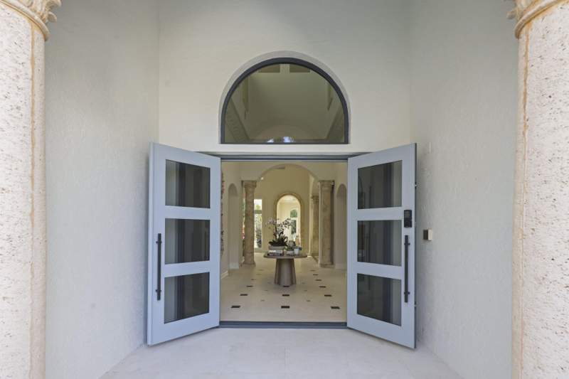 6 bedroom Single Family Residence at 1010 Grand Court, Grand Cay Estates, Highland Beach — photo 3