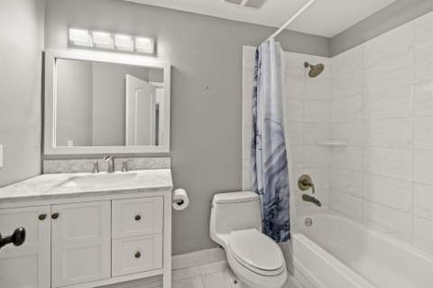 28 Governors Court, Palm Beach Gardens FL - photo 22 of 34