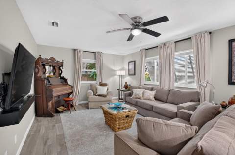 4675 Canal Drive, Lake Worth FL - photo 7 of 48