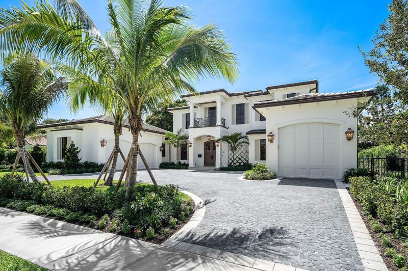 5 bedroom Single Family Residence at 520 Overlook Drive, Golf Couse Add to Village of North Palm Beach, North Palm Beach — photo 3
