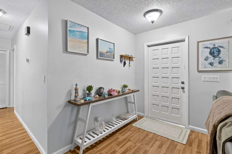 2 bedroom Single Family Residence at 774 SE Elwood Avenue, Port St Lucie Section 6, Port St. Lucie — photo 4