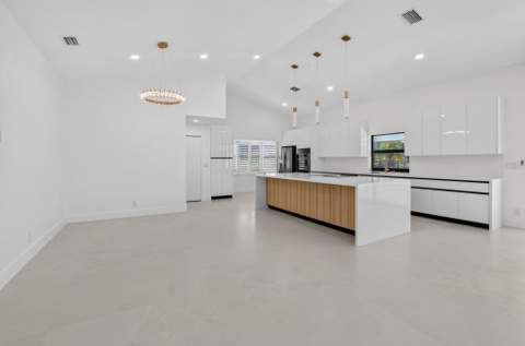 10226 Fresh Meadow Lane, Boca Raton FL - photo 10 of 66
