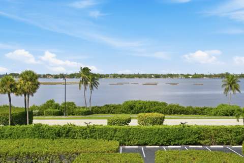 3300 S Ocean Boulevard #306N, Palm Beach FL - photo 20 of 35