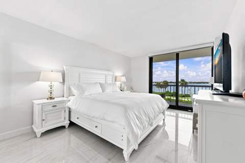 3300 S Ocean Boulevard #306N, Palm Beach FL - photo 15 of 35