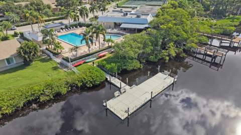 9169 SE Riverfront Terrace #J, Jupiter FL - photo 14 of 48