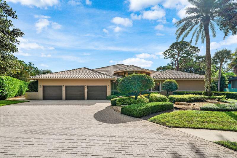 4 bedroom Single Family Residence at 4364 Kasso Circle, Bocaire Golf Club 2, Boca Raton — photo 3