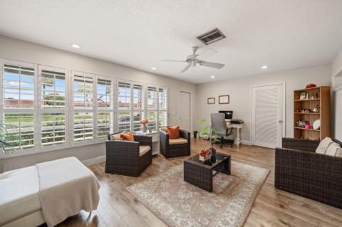 5780 Fernley Drive #93, West Palm Beach FL - photo 12 of 26