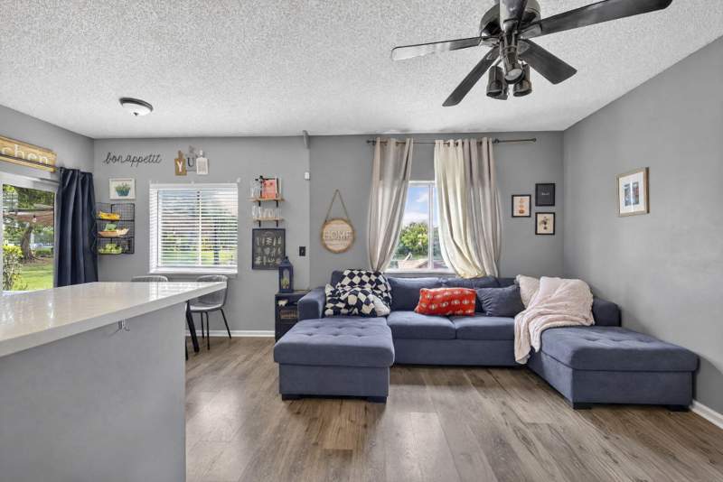 3 bedroom Townhouse at 9440 E Plum Harbor Way, Land Section 8, Tamarac — photo 5