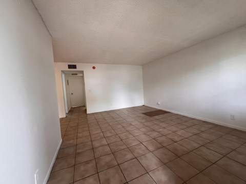 645 SW 20th Court #0020, Delray Beach FL - photo 10 of 28