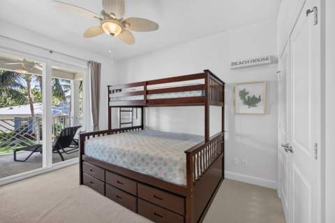 822 Bay Colony Drive, Juno Beach FL - photo 17 of 42