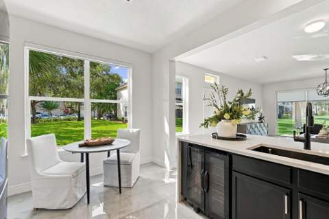 1086 Woodfield Road, Greenacres FL - photo 8 of 25