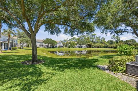 1086 Woodfield Road, Greenacres FL - photo 19 of 25
