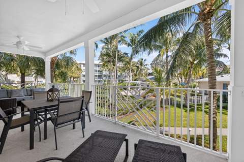 822 Bay Colony Drive, Juno Beach FL - photo 23 of 42