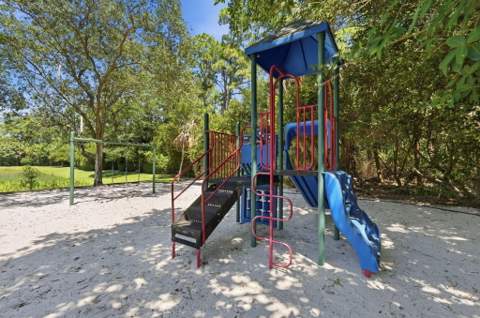 1086 Woodfield Road, Greenacres FL - photo 22 of 25