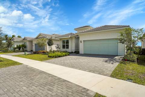 12669 Nautilus Circle, Palm Beach Gardens FL - photo 6 of 54