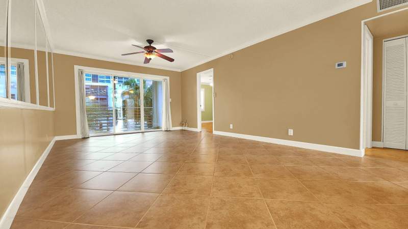 2 bedroom Condominium at 1541 S Ocean Boulevard #211, Gardens By The Sea South Condo, Lauderdale-By-The-Sea — photo 4