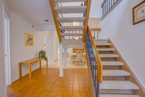 1092 Raintree Court, Palm Beach Gardens FL - photo 18 of 43