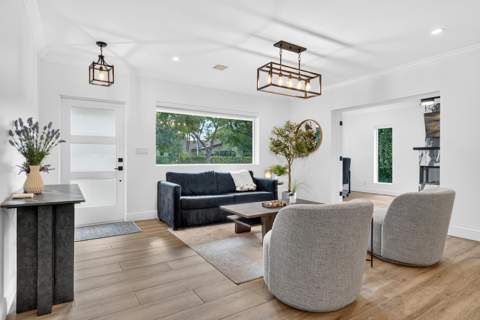 301 Pilgrim Road, West Palm Beach FL - photo 7 of 64