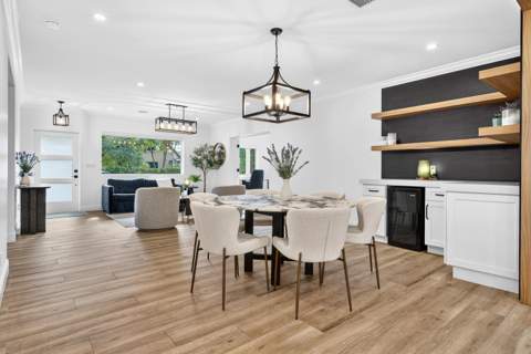 301 Pilgrim Road, West Palm Beach FL - photo 9 of 64