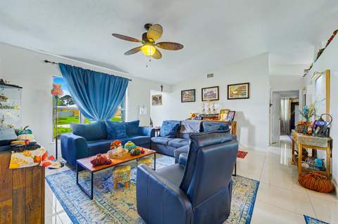 379 SE Husted Terrace, Port St. Lucie FL - photo 9 of 50