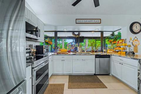 379 SE Husted Terrace, Port St. Lucie FL - photo 16 of 50