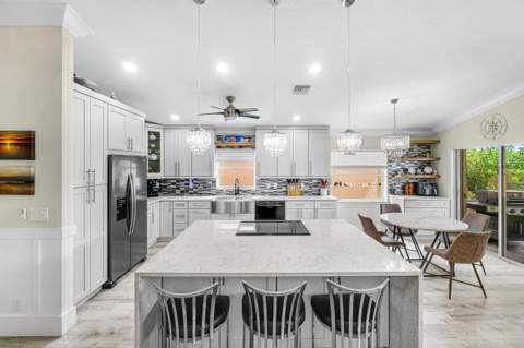 7052 Trentino Way, Boynton Beach FL - photo 12 of 59