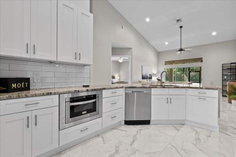 12466 Indian Mound Road, Wellington FL - photo 13 of 75
