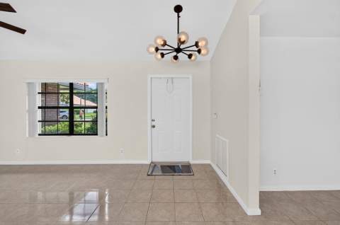 10145 Harbourtown Court, Boca Raton FL - photo 9 of 92