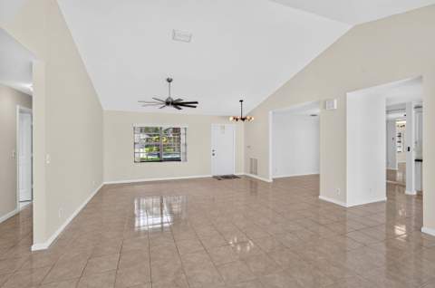10145 Harbourtown Court, Boca Raton FL - photo 18 of 92