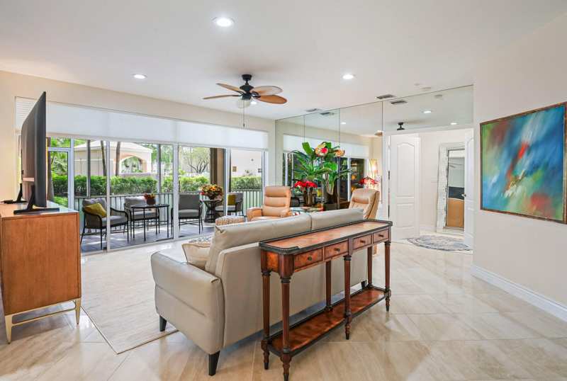 3 bedroom Condominium at 102 Legendary Circle, Legends Condo, Palm Beach Gardens — photo 1