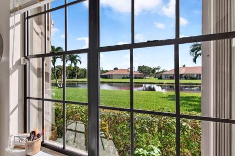 8284 Waterline Drive #105, Boynton Beach FL - photo 21 of 37