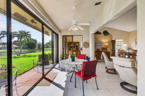 8284 Waterline Drive #105, Boynton Beach FL - photo 12 of 37