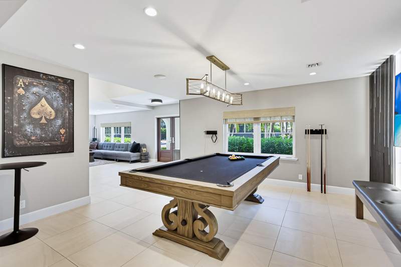 5 bedroom Single Family Residence at 738 Middle River Drive, Sunrise, Fort Lauderdale — photo 3