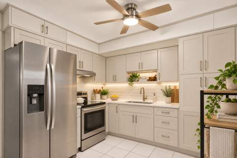 913 Jamaican Drive, West Palm Beach FL - photo 12 of 31