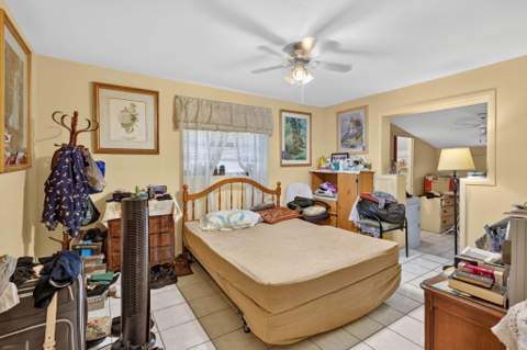 913 Jamaican Drive, West Palm Beach FL - photo 13 of 31