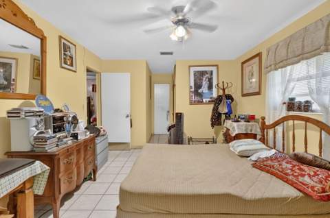 913 Jamaican Drive, West Palm Beach FL - photo 14 of 31