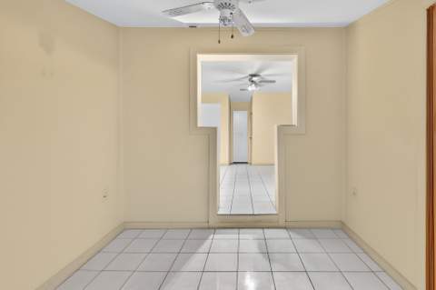 913 Jamaican Drive, West Palm Beach FL - photo 16 of 31