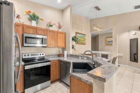 3266 Mirella Drive #3266, Riviera Beach FL - photo 12 of 35