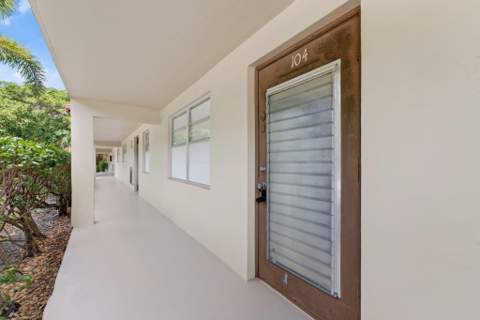7490 NW 1st Street #104, Margate FL - photo 7 of 35