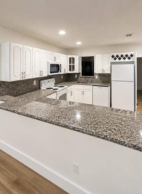 707 SE Karrigan Terrace, Port St. Lucie FL - photo 6 of 26